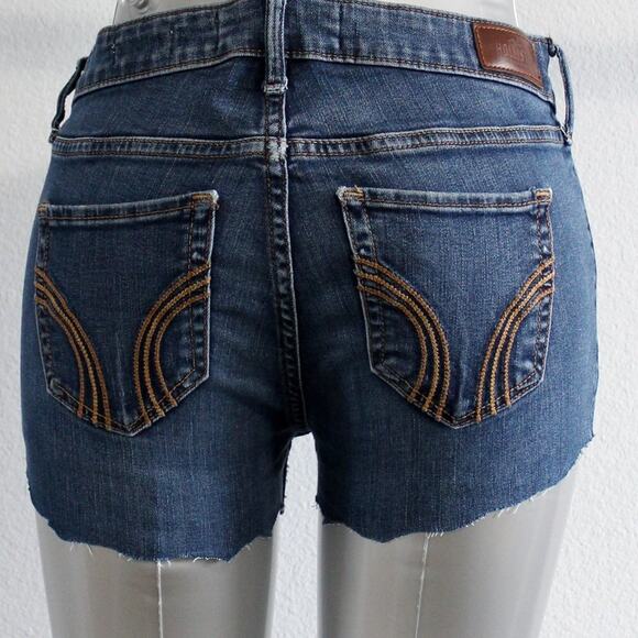 Hollister Jean Shorts Size 3S Low Rise Super Skinny Cut Offs - Picture 4 of 9
